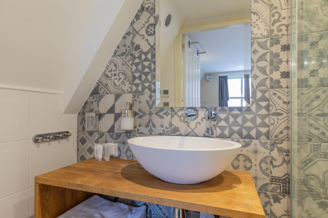 Exlibris Boutique Hotel 2*